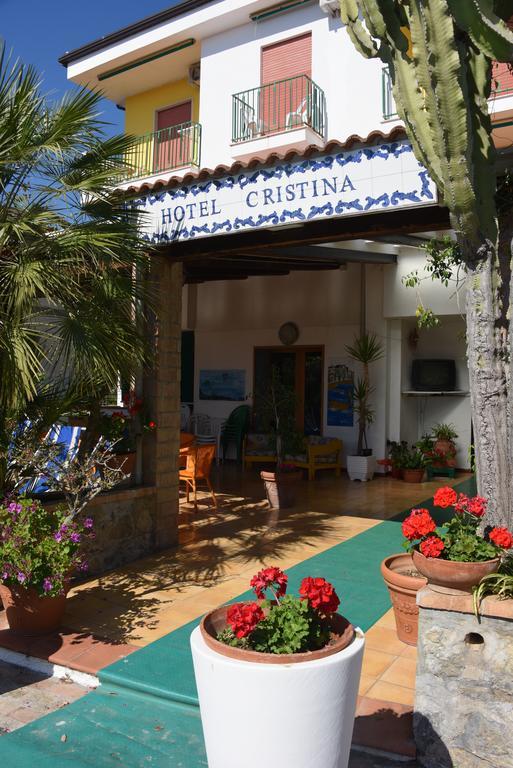 Hotel Cristina Диаманте Екстериор снимка