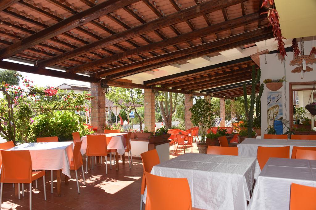 Hotel Cristina Диаманте Екстериор снимка
